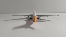 1/400 JC WINGS DHL air hongkong AIRBUS A330-300P2F 貨物機_画像5