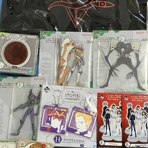 エヴァンゲリオン アニメグッズセット フィギュア アクリルスタンド EVA シンジ アスカ カヲル 綾波レイ まとめ売り 大量の画像4