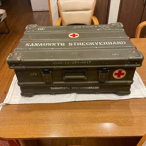 ドイツ連邦軍放出品のZARGESアルミボックス　Ａ５　アンティーク　1962 ミリタリー