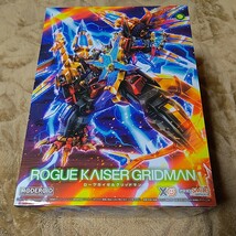 MODEROID 劇場版 『グリッドマン ユニバース』 ローグカイゼルグリッドマン プラモデル 新品未開封品_画像1