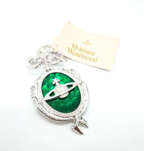 ■【未使用保管品】ヴィヴィアンウエストウッド オーブ ブローチ シルバー色 グリーン タグ付き VivienneWestwood アクセサリー