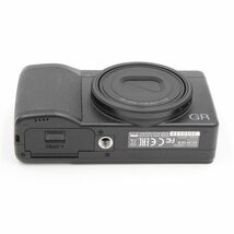 ショット数1431回、元箱付き。★新品級★ RICOH リコー GRIII GR3_画像6