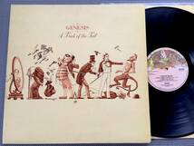 GENESIS A TRICK OF THE TAIL 英Orig LP 見開きエンボスジャケット インナースリーブ付き_画像1