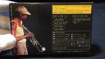 F【ジャズカセットテープ31】『ウィ・ウォント・マイルス・/マイルス・デイビス(ＭilesDavis)』●解説カード付●ソニー●検)JAZZ洋楽国内盤_画像5