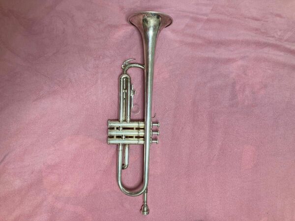 YAMAHAヤマハ トランペット trumpet 管楽器　YTR1335 現状品