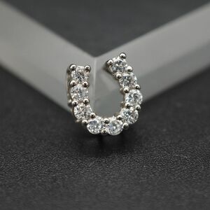 N022 Diamond -Style Top Top Design Design Silver Charm Head