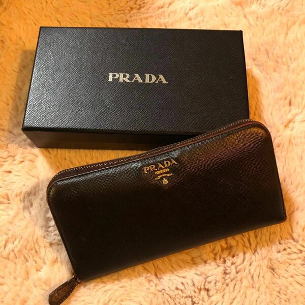 PRADA プラダ　長財布　箱付