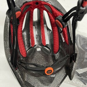 美品 LINX サイクルヘルメット 54-58センチ サイクルギア 空気入れ グローブ 未使用 慶D0306-29の画像8
