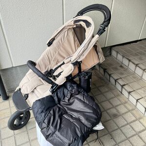 エアバギー Airbaggy COCO 3輪タイプ ベビーカー レインカバー 座面シート フットマフ 付属品多数 空気入れ 直接受け取り大田区 梶