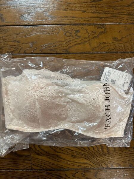 【新品】ピーチジョン ストラップレスブラ