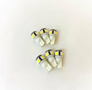 【1円開始 特価品】T10 ウェッジ球 白色 開花球 LED*5枚 ポジション灯 ナンバー灯 AUC1140