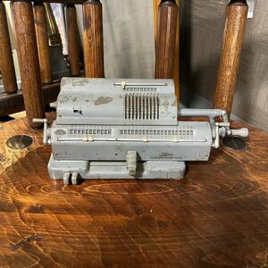 [IT47R3GGJXDC]Tiger Tiger typewriter iron steering wheel antique interior 