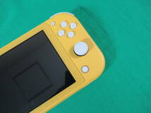 60/Q649★ニンテンドー スイッチ ライト本体★Nintendo Switch Lite 本体 [イエロー] HDH-S-YAZAA★任天堂★動作確認済 / 初期化済 中古品_画像5