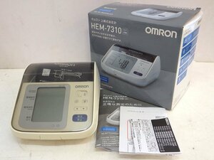 ★ 動作品 ★ OMRON オムロン 上腕式血圧計 HEM-7310 カフ収納 ヘルスケア ★