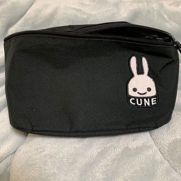 キューンボディー、ウエストバッグ美品未使用になりますが保管していた商品になりましユニセックス 大人気最終価格