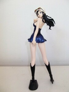 ワンピース GLITTER＆GLAMOURS NICO.ROBIN DRESSROSA STYLE ニコ・ロビン フィギュア