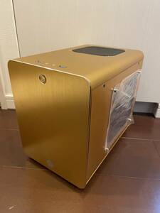 美品 RAIJINTEK METIS PLUS Gold PCケース 0R200059 Mini ITX chassis 