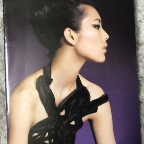 VIVIENNE TAM◆2009 FALL COLLECTION◆カタログの画像1