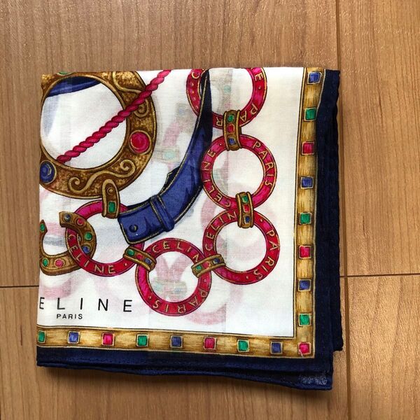 新品 セリーヌ ハンカチ