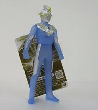 バンダイ　ウルトラヒーローシリーズ　ウルトラマントリガースカイタイプ 定形外○【A'】ukt031043_画像1