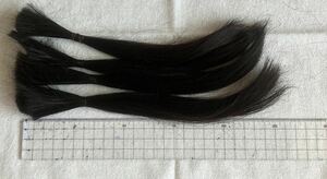 日本人女性、髪束、約25cm、40g、髪の毛、人毛、ヘアドネーション