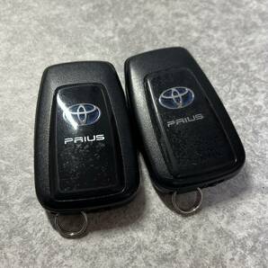 TOYOTA トヨタ プリウス ZVW50 スマートキー 2個セット！2ボタン! 基盤番号231451-0351！格安スタート！売り切り！の画像1