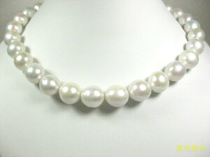 真珠の聖地　超大きい１４mmホワイト真珠ネックレス　