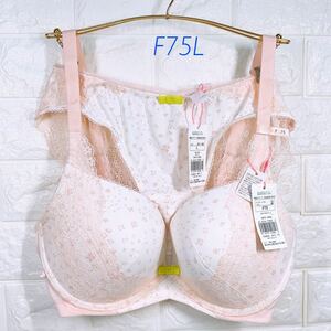 新品　トリンプ　アモスタイル　シックデイジープリント 夢みるブラ ノンワイヤー　ブラ＆ショーツセット　F75L