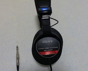 MDR-CD900ST SONY ソニー 3.5mmステレオミニプラグ仕様 スタジオ用モニターヘッドフォン