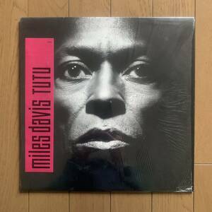 MILES DAVIS / TUTU (Warner Bros.) シュリンク付 - 美品 - US - TML-X刻印