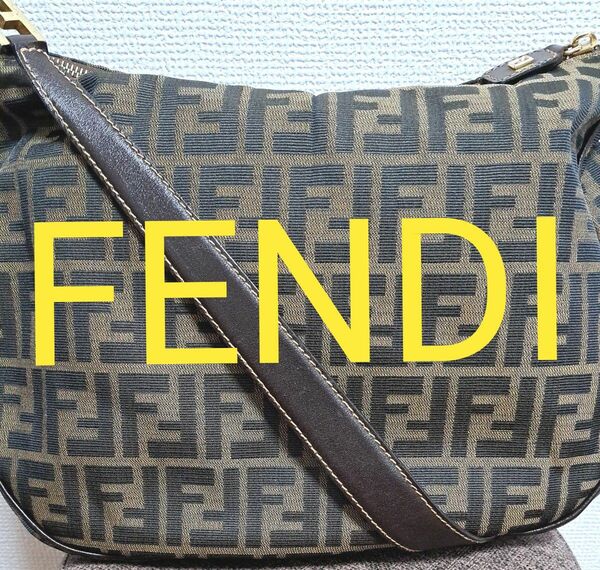 FENDI ズッカ柄 ショルダーバッグ★ レザー★ ハンドバッグ★ ブラウン★お洒落★中古★ フェンディ★革