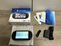 ☆ VITA ☆ Playstation VITA PCH-2000 Wi-Fiモデル ブラック 動作品 本体 アダプター 箱 説明書 付属 PSVITA 6558_画像1