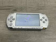 ☆ PSP ☆ プレイステーションポータブル PSP-1000 シルバー 動作品 本体 のみ Playstation Portable バッテリー欠品 6926_画像1