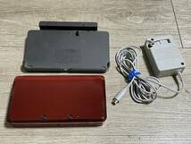 ☆ 3DS ☆ ニンテンドー3DS フレアレッド 動作品 本体 アダプター 充電台 付属 AC接触不安定 Nintendo 3DS DS ニンテンドー 任天堂 6581_画像1