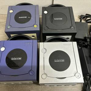 ☆ GC ☆ ゲームキューブ 本体 4台 まとめ売り ジャンク Nintendo GAMECUBE ニンテンドー 任天堂 バイオレット シルバー ブラック の画像2