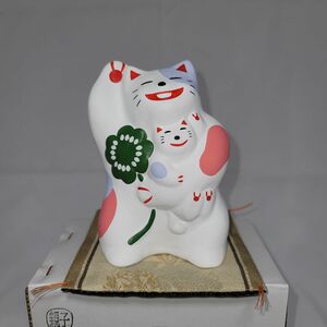 湯布院　招き猫　ふく猫　親子猫　開運　金運　招福　希少　座布団付　新品　かわいい　開運グッズ　座布団付