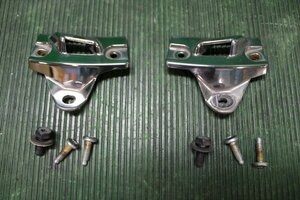 トヨタ TOYOTA MR-S ZZW30 後期 ハードトップ取付金具 35427 RA246