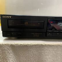 SONY ソニー CDプレーヤ ー CDP-227ESD 動作未確認ですジャンク品_画像2