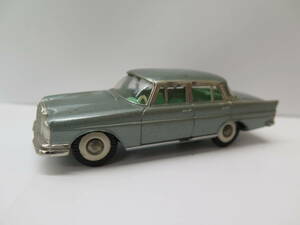 ④ta Ise iya large portion shop MERCEDES BENZ Mercedes Benz Vintage minicar 