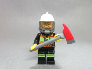 LEGO★4 正規品 街の人 消防士 ミニフィグ 同梱可能 レゴ シティ タウン 男 女 子供 女の子 男の子 髪の毛 トルソー レッグ 消防署