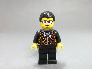 LEGO★217 正規品 蝶ネクタイ 男性 街の人 ミニフィグ 同梱可能 レゴ シティ タウン 男 女 子供 女の子 男の子 髪の毛 トルソー レッグ