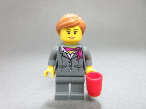 LEGO★281 正規品 スチュワーデス CA 街の人 ミニフィグ 同梱可能 レゴ シティ タウン 男 女 子供 女の子 男の子 髪の毛 飛行機 空港