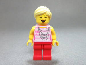 LEGO★314 正規品 女の人 女性 街の人 ミニフィグ 同梱可能 レゴ シティ タウン 男 女 子供 女の子 男の子 髪の毛 トルソー レッグ