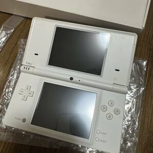 美品DSi ポケモン ホワイト ゼクロムレシラムエディションの画像3