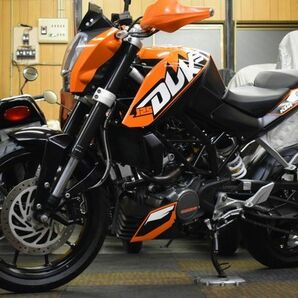 KTM 125デューク 2012年 ワンオーナー車 ノーマル美車 実走行24,647km WAKO,Sオイル交換 機関良好セル一発始動OK レスポンス抜群 E/G絶好調の画像3