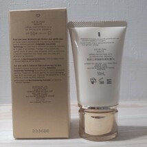 Cle de Peau Beaute クレ ド ポー ボーテクレームUV SPF50+・PA++++ 50ml　並行輸入品_画像3