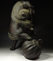 緑屋z■ 時代物　古銅　唐獅子 大香炉　一勇斎 造　幅約56cm　金工美術　i9/3-6079/4-5#140_画像5