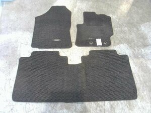  Corolla Axio NZE161 original floor mat 3 pieces set for 1 vehicle 