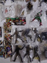 ①《仮面ライダー色々》ライダー怪人名鑑・ライディング・ポケット一番くじシリーズ・特撮メカコレクション・HGシリーズ他☆まとめ売り_画像9