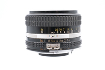 Nikon ニコン　AI-S NIKKOR 50mm F1.4 Fマウント MF一眼レフ用 標準 単焦点レンズ_画像1